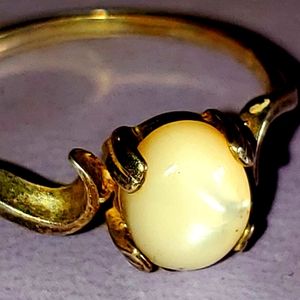 Vintage Shell Ring